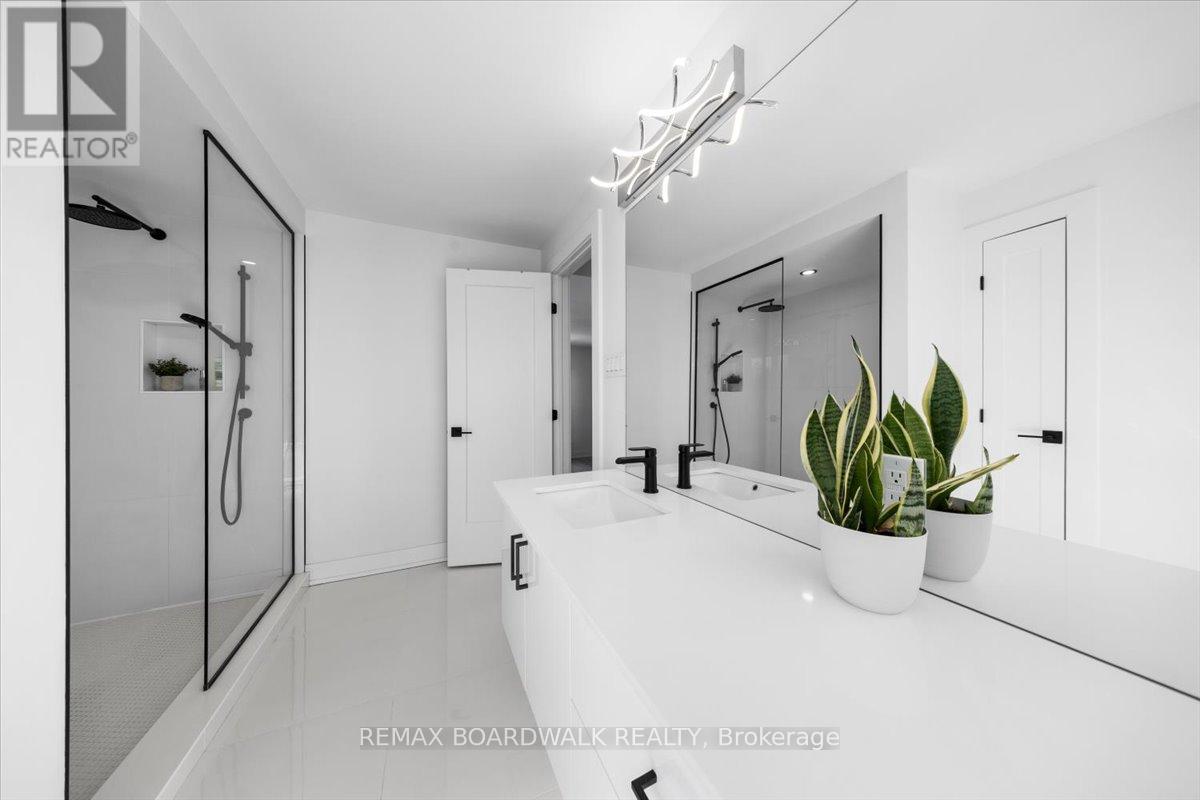 1535 Kamouraska Circle