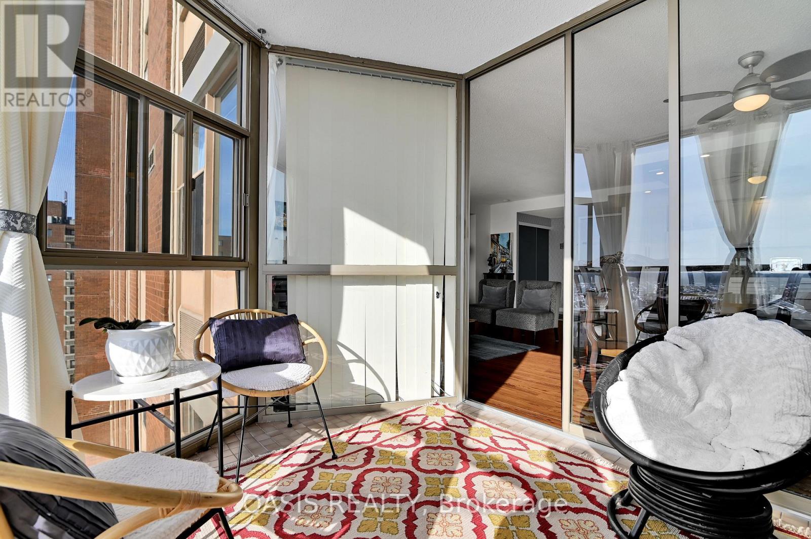 1108 - 2760 Carousel Crescent