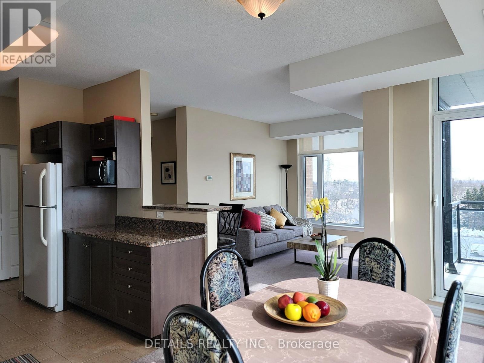 402 - 100 Roger Guindon Avenue