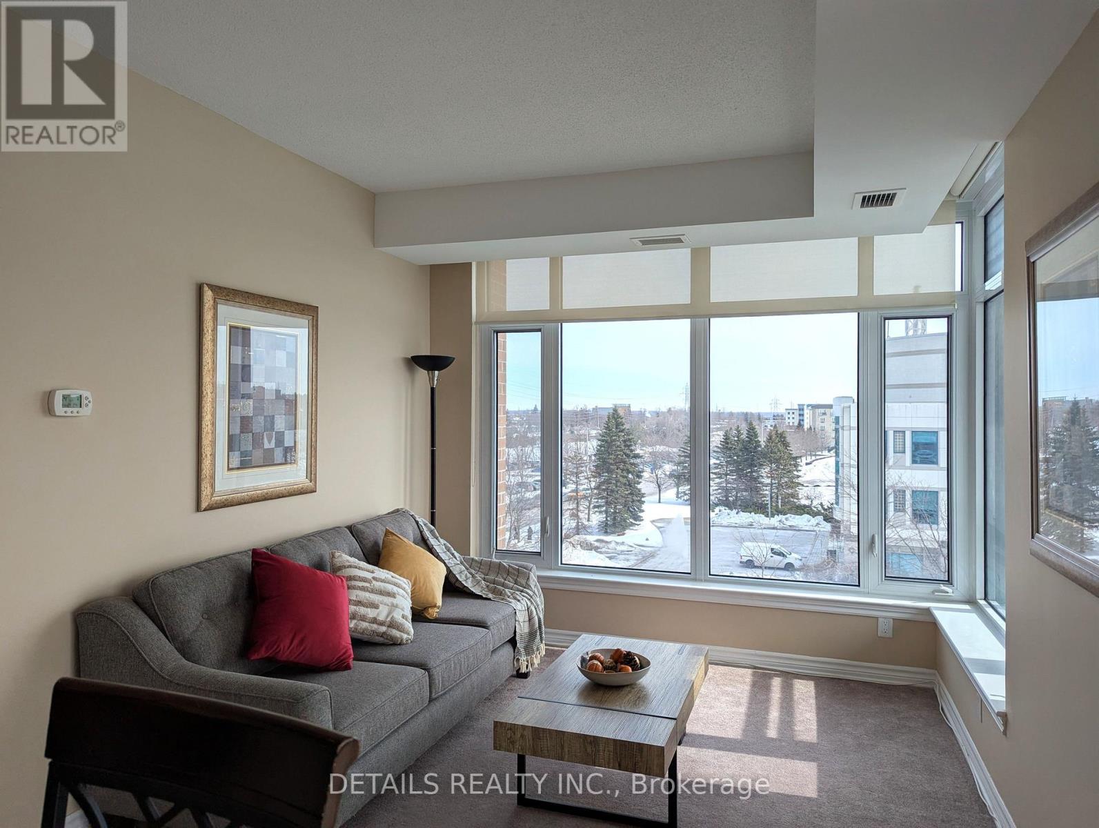 402 - 100 Roger Guindon Avenue