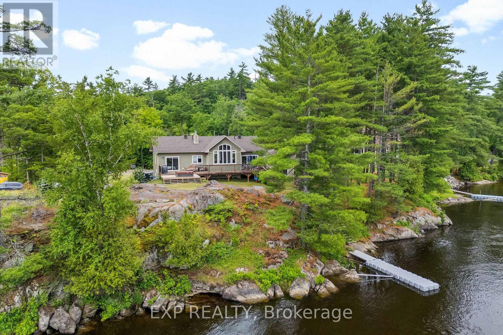 103 B Carriage Landing Road