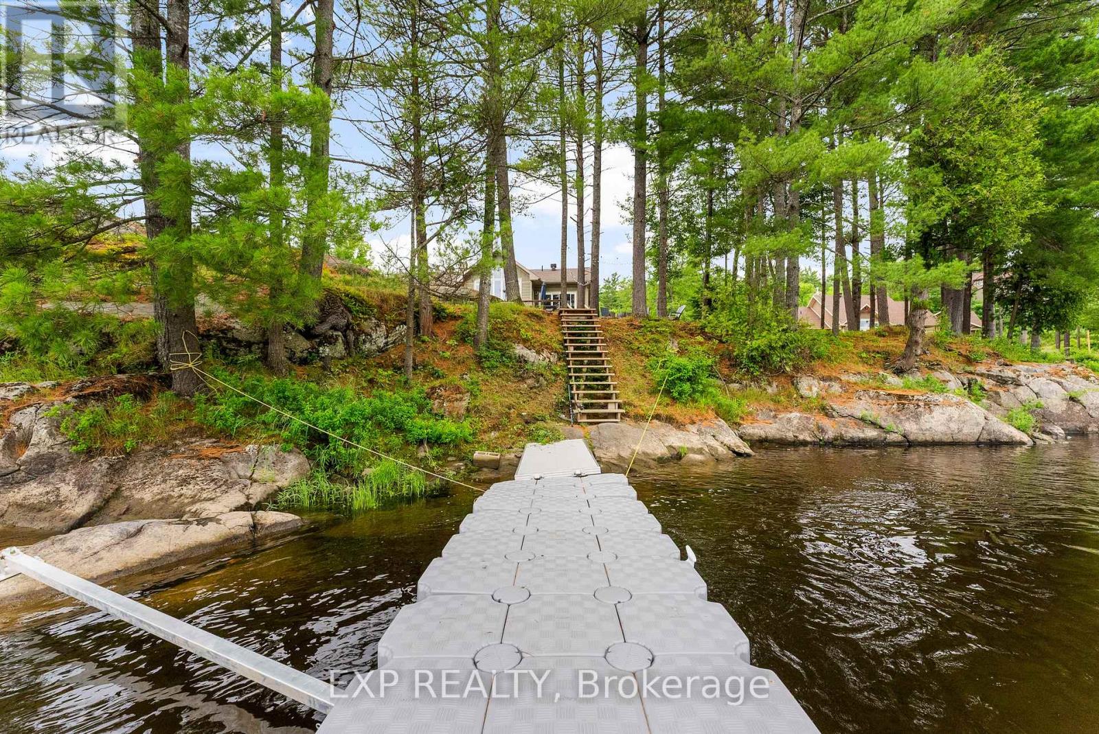 103 B Carriage Landing Road