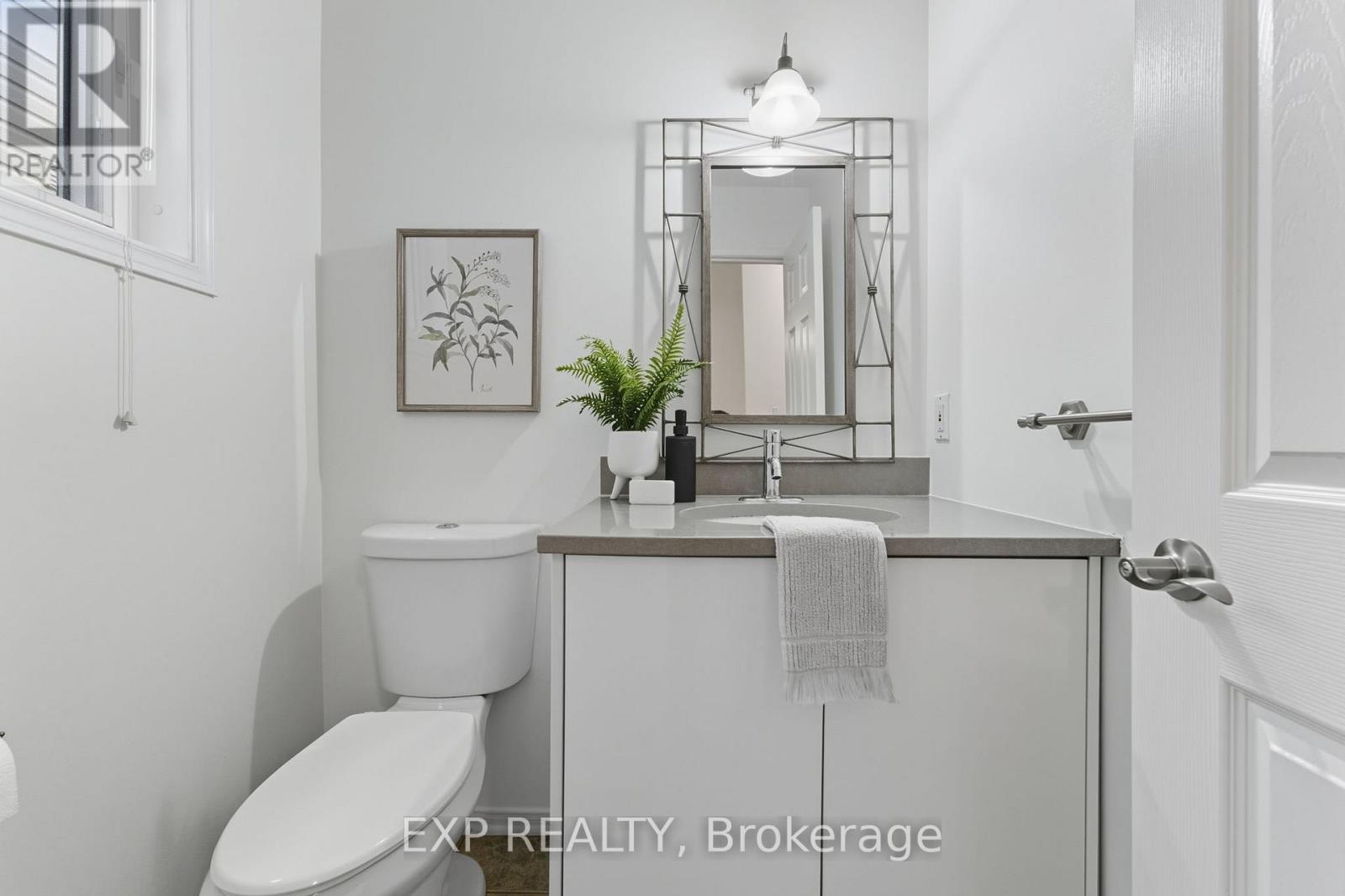 16 North Harrow Drive