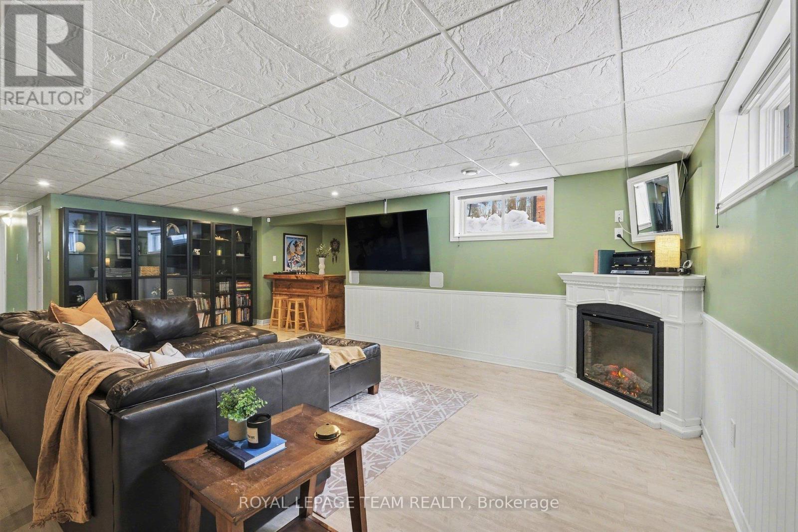 20 Cedar Rail Crescent