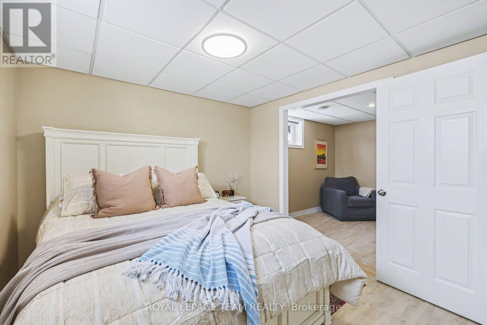 20 Cedar Rail Crescent