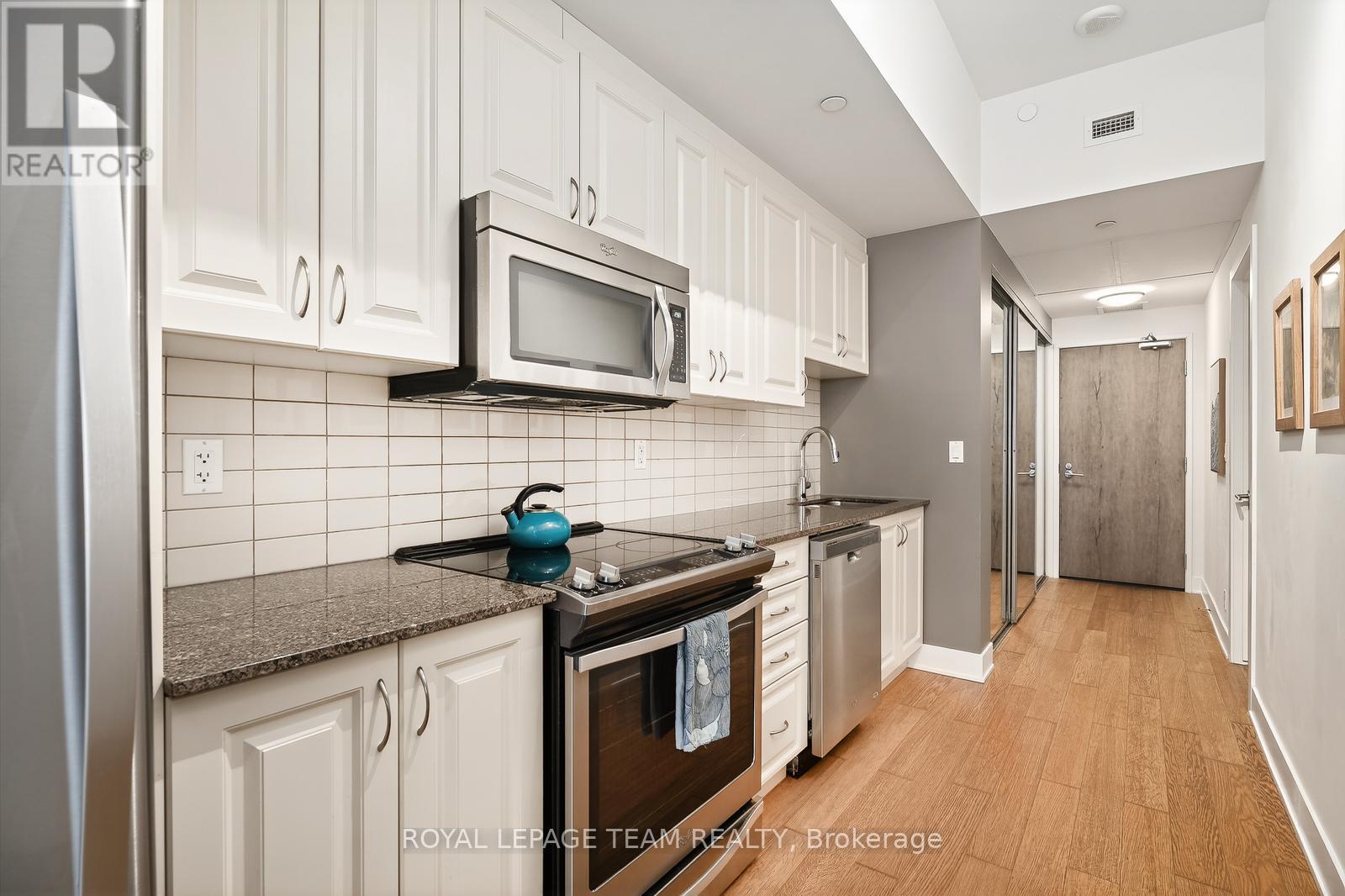 103 - 485 Richmond Road