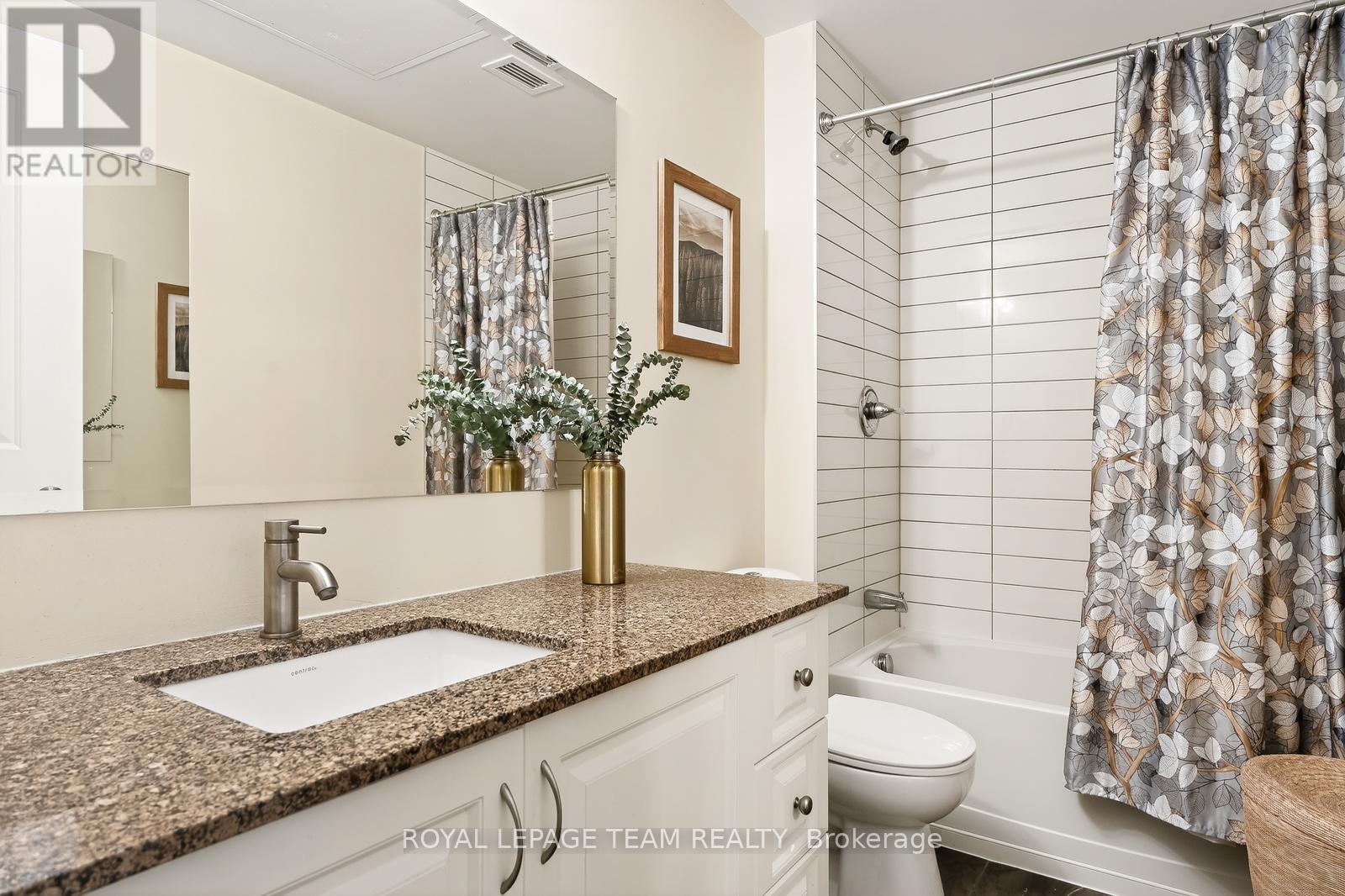 103 - 485 Richmond Road