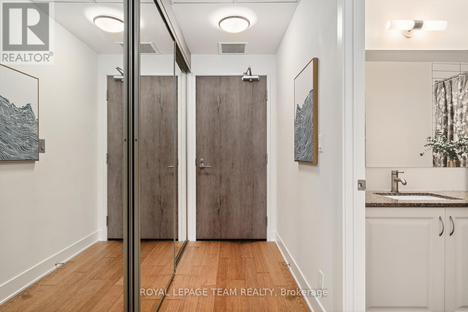 103 - 485 Richmond Road