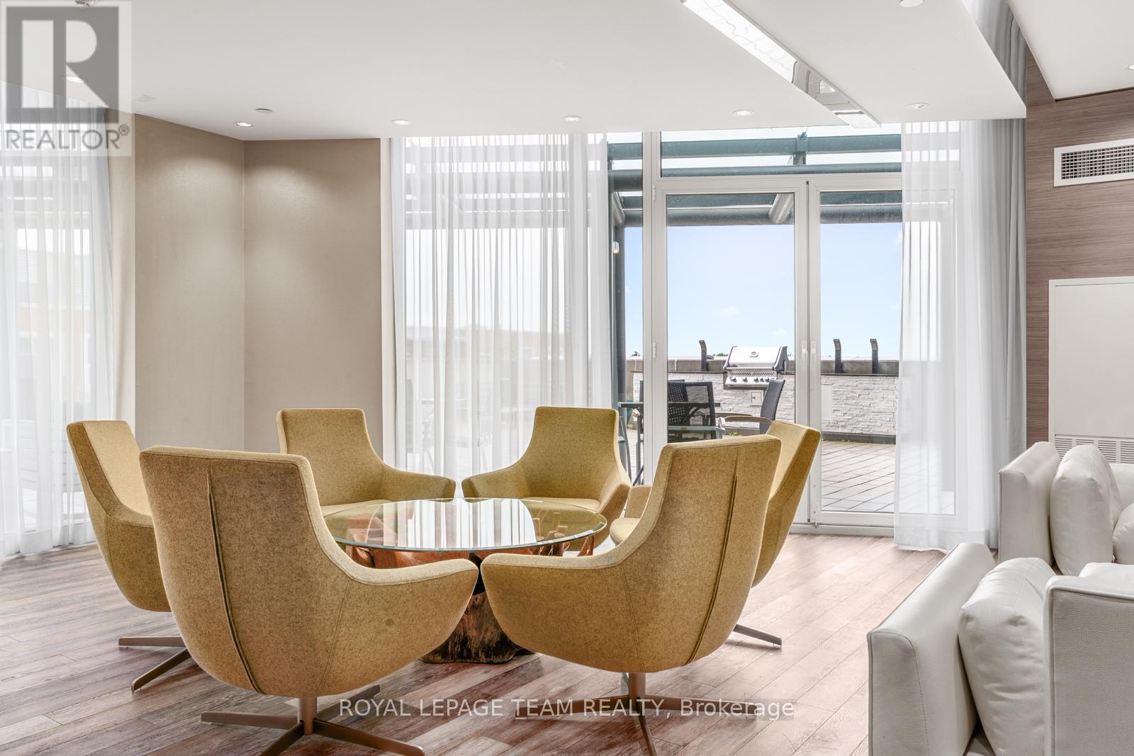 103 - 485 Richmond Road