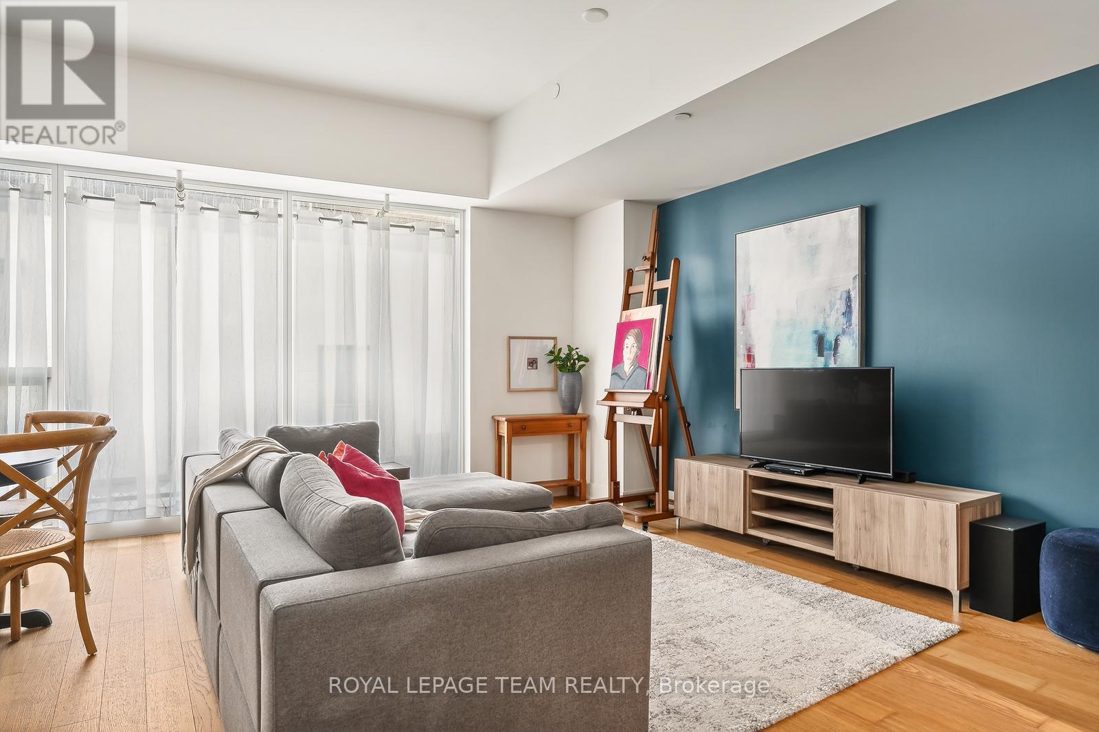 103 - 485 Richmond Road