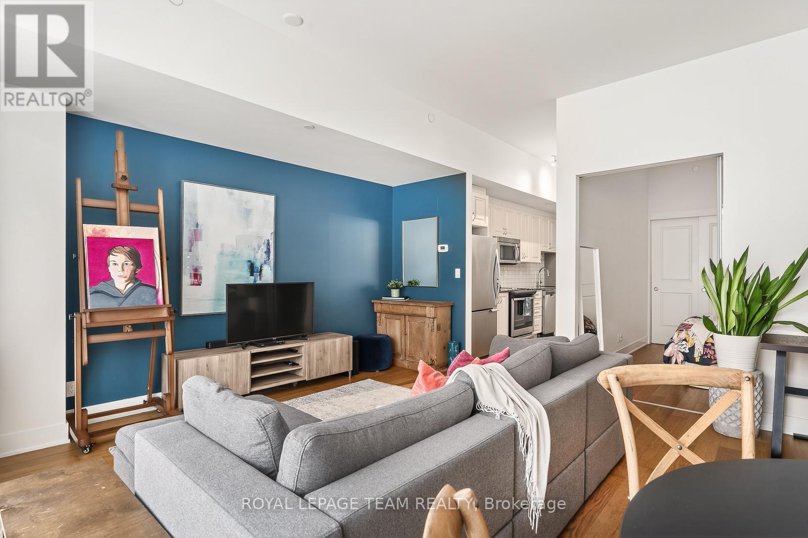 103 - 485 Richmond Road