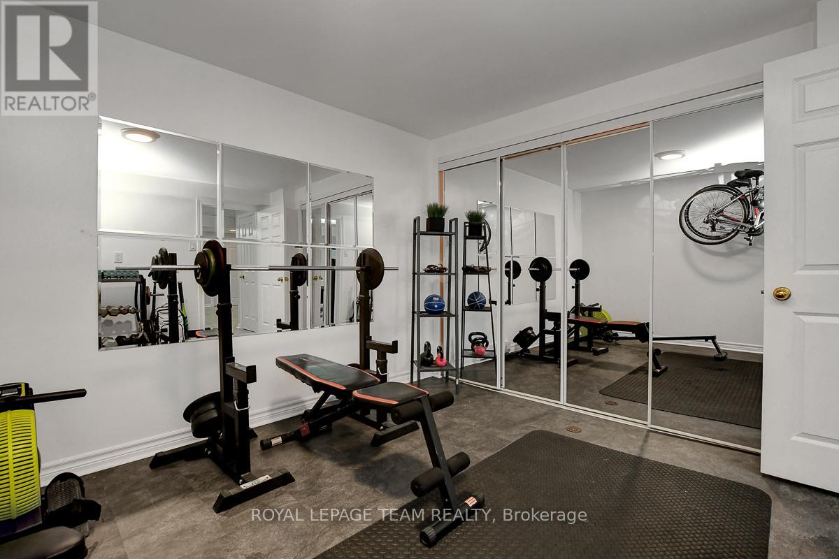 15 - 1302 Alness Court