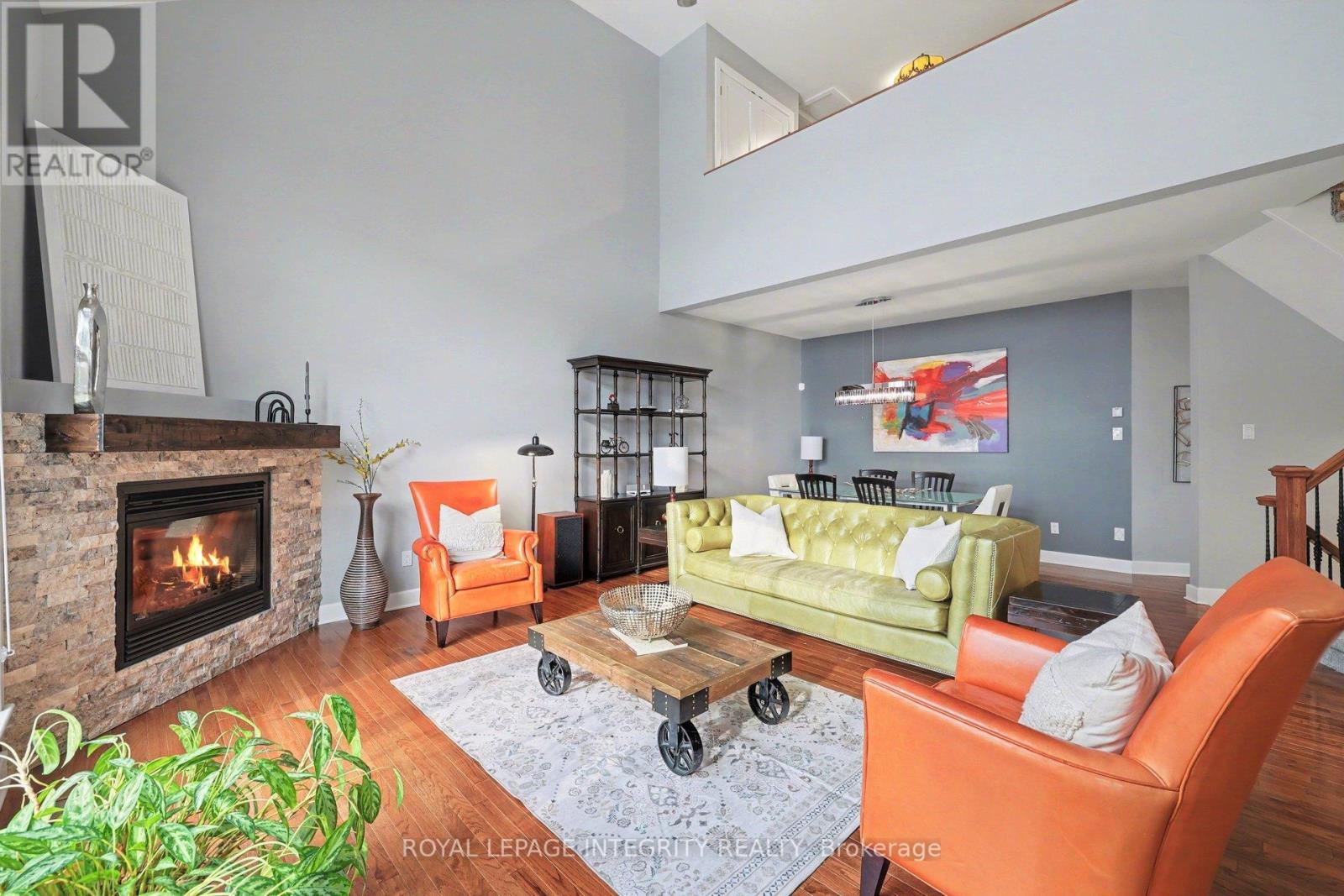 15 Marsh Sparrow Private