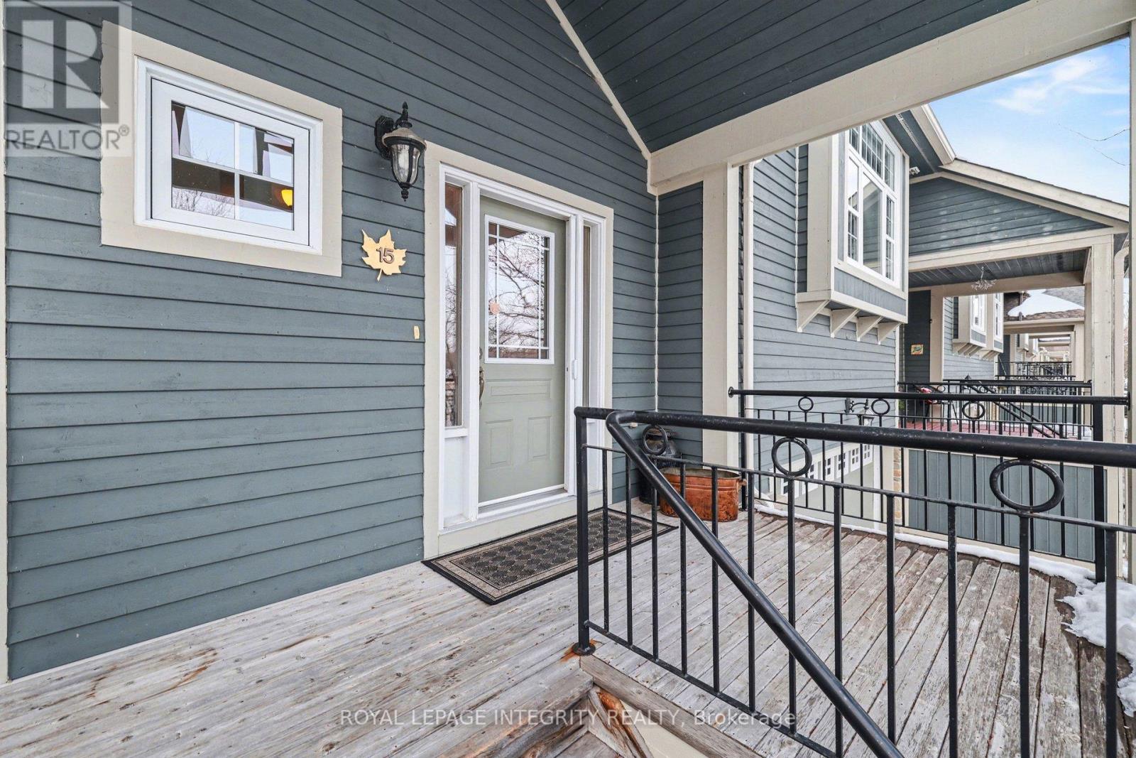 15 Marsh Sparrow Private