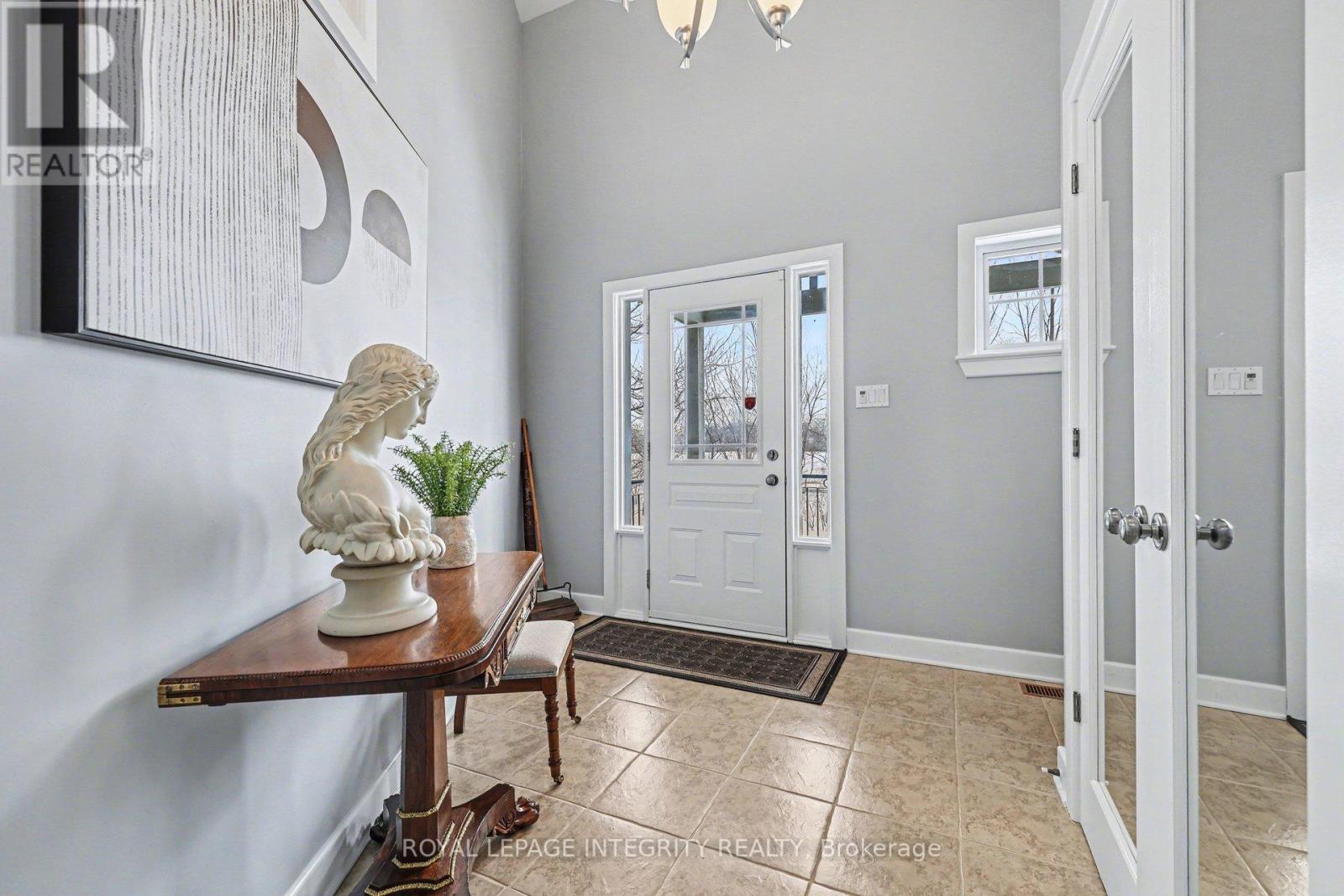 15 Marsh Sparrow Private