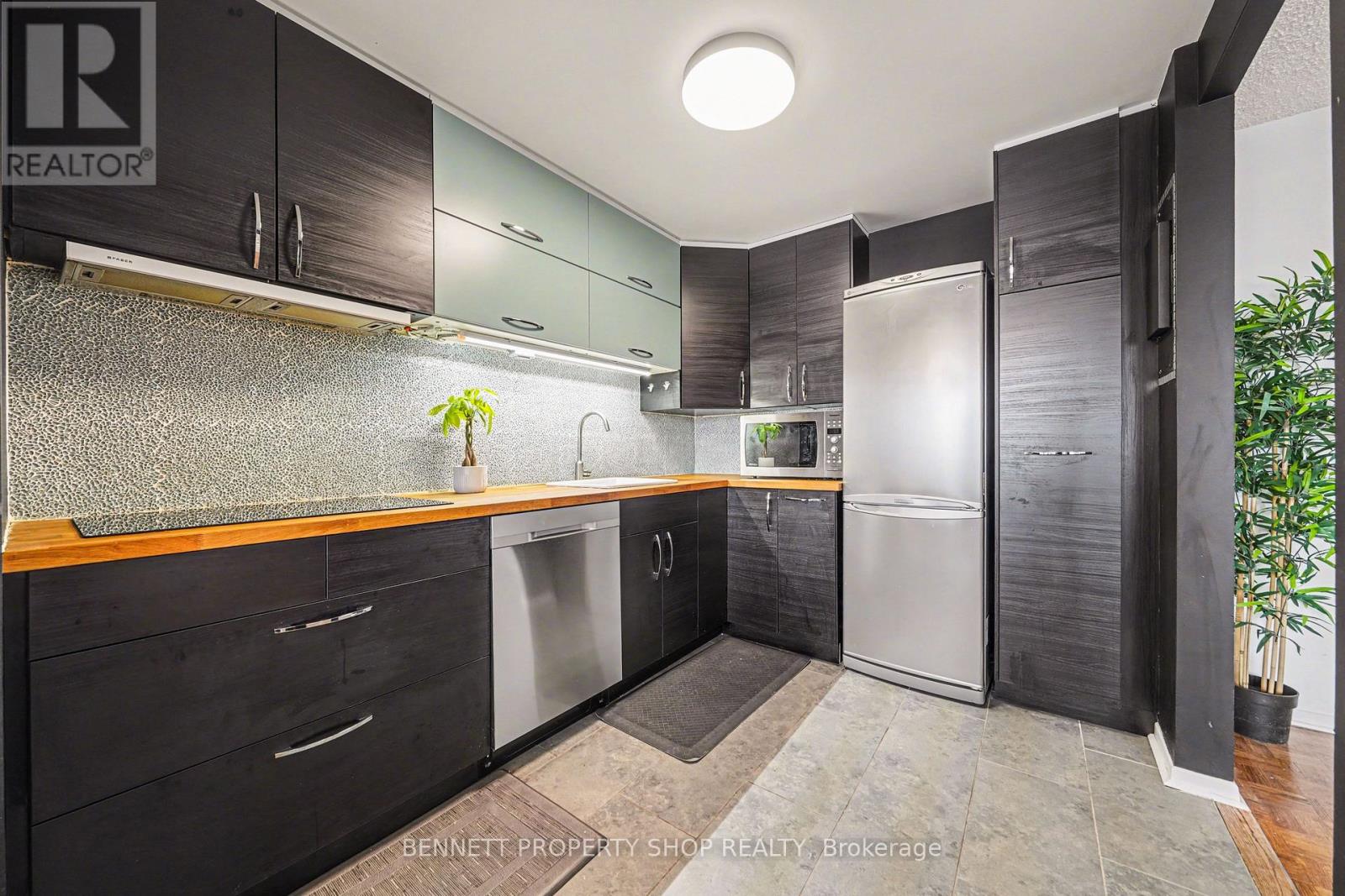 1209 - 2625 Regina Street