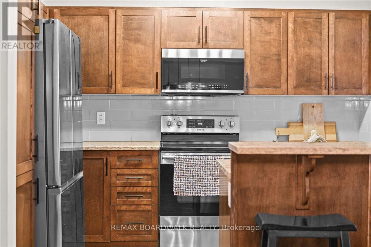 265 Parkrose Private