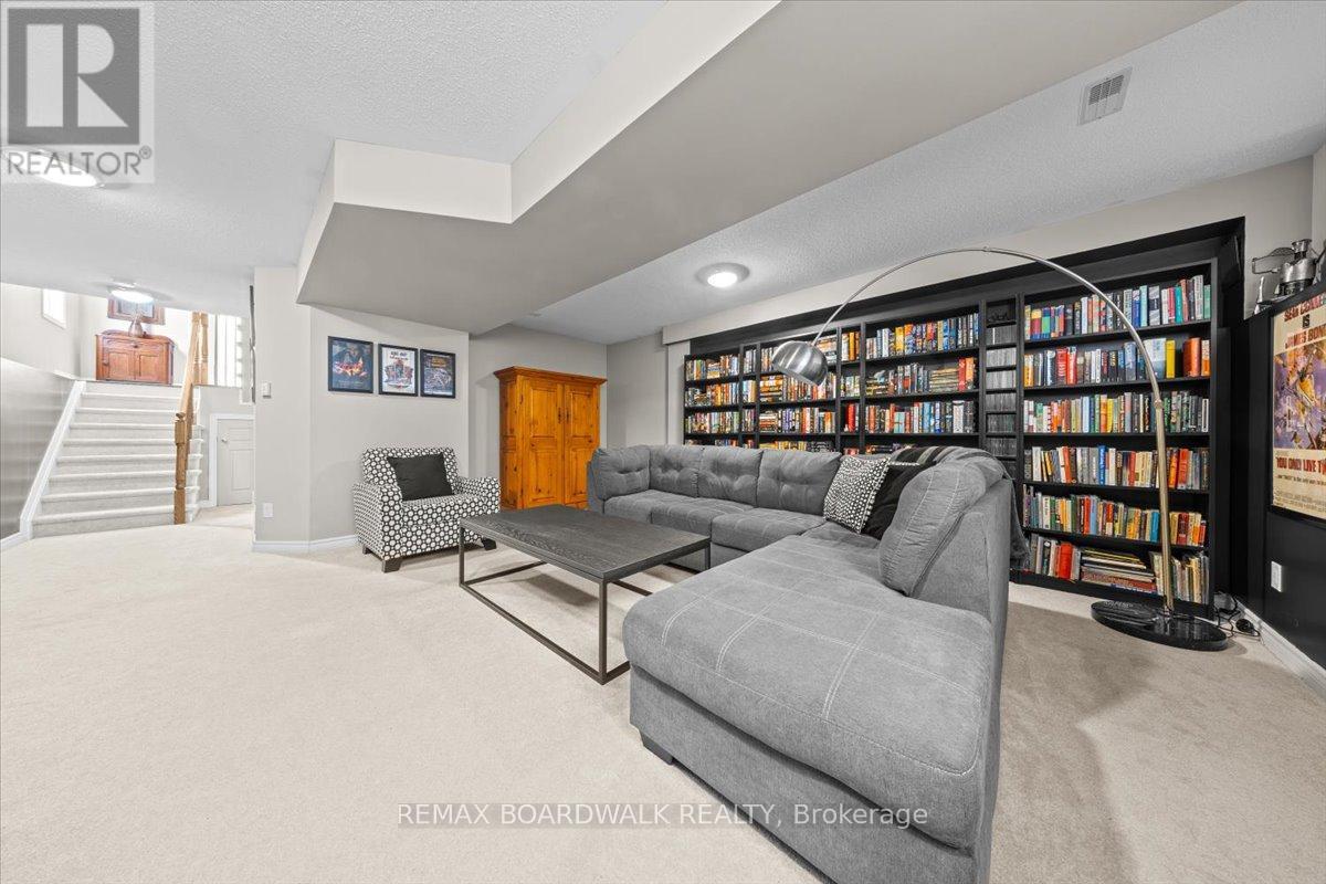 265 Parkrose Private