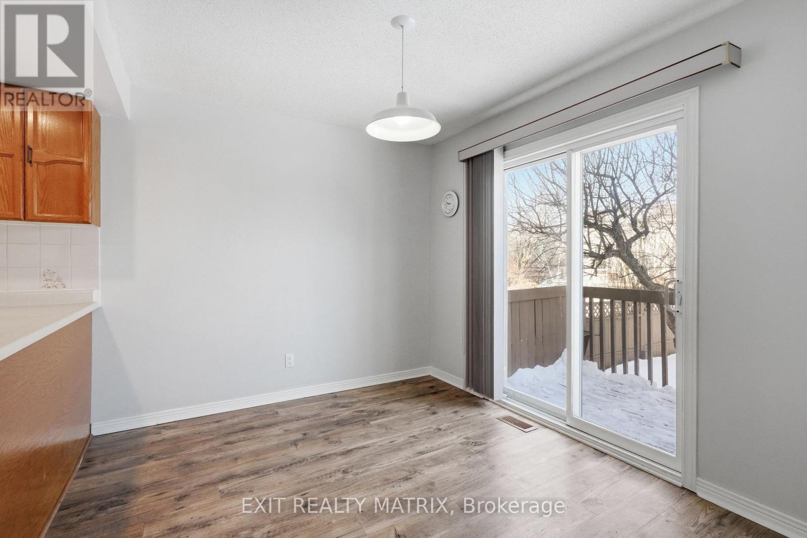 57 Rosegarden Crescent