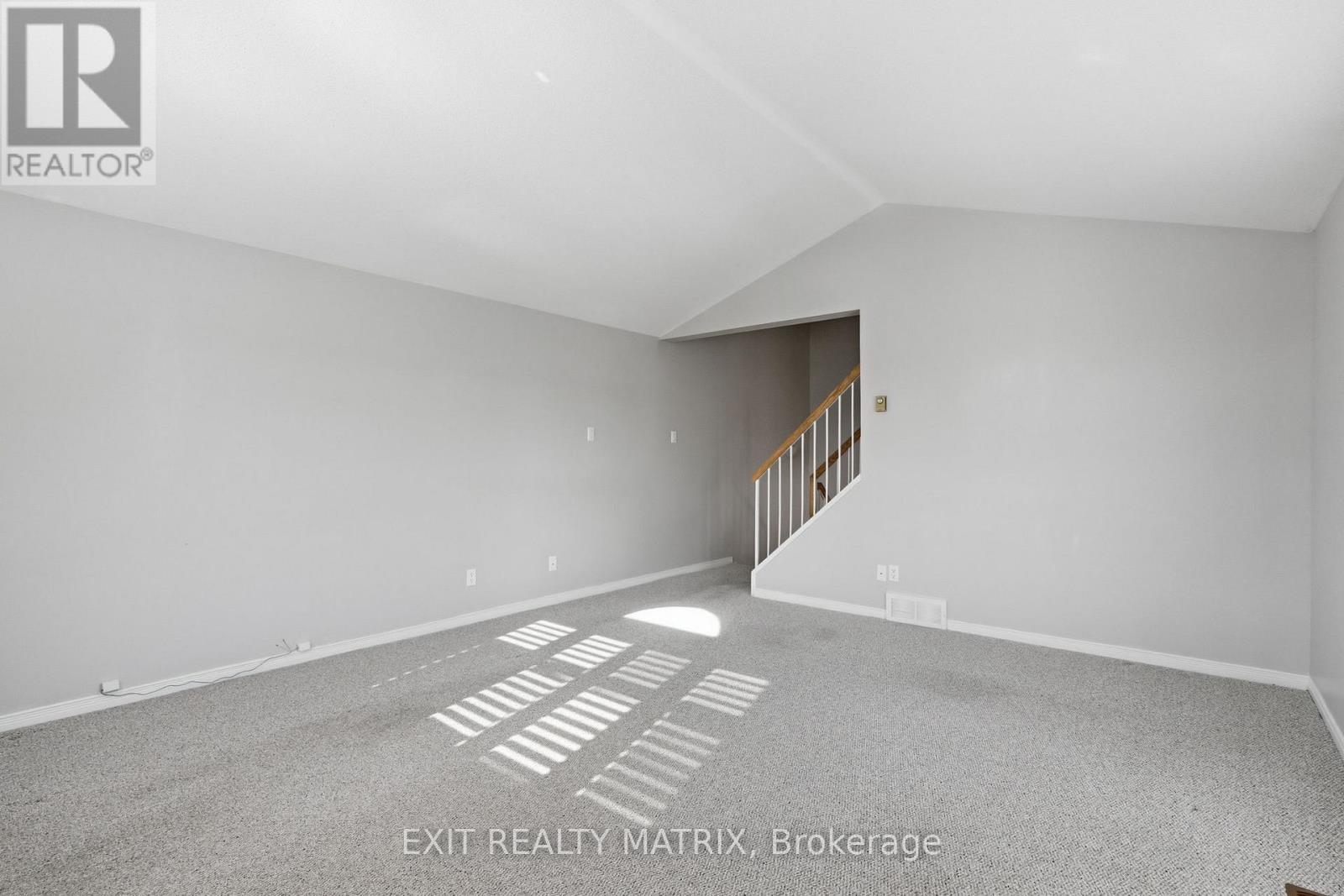 57 Rosegarden Crescent