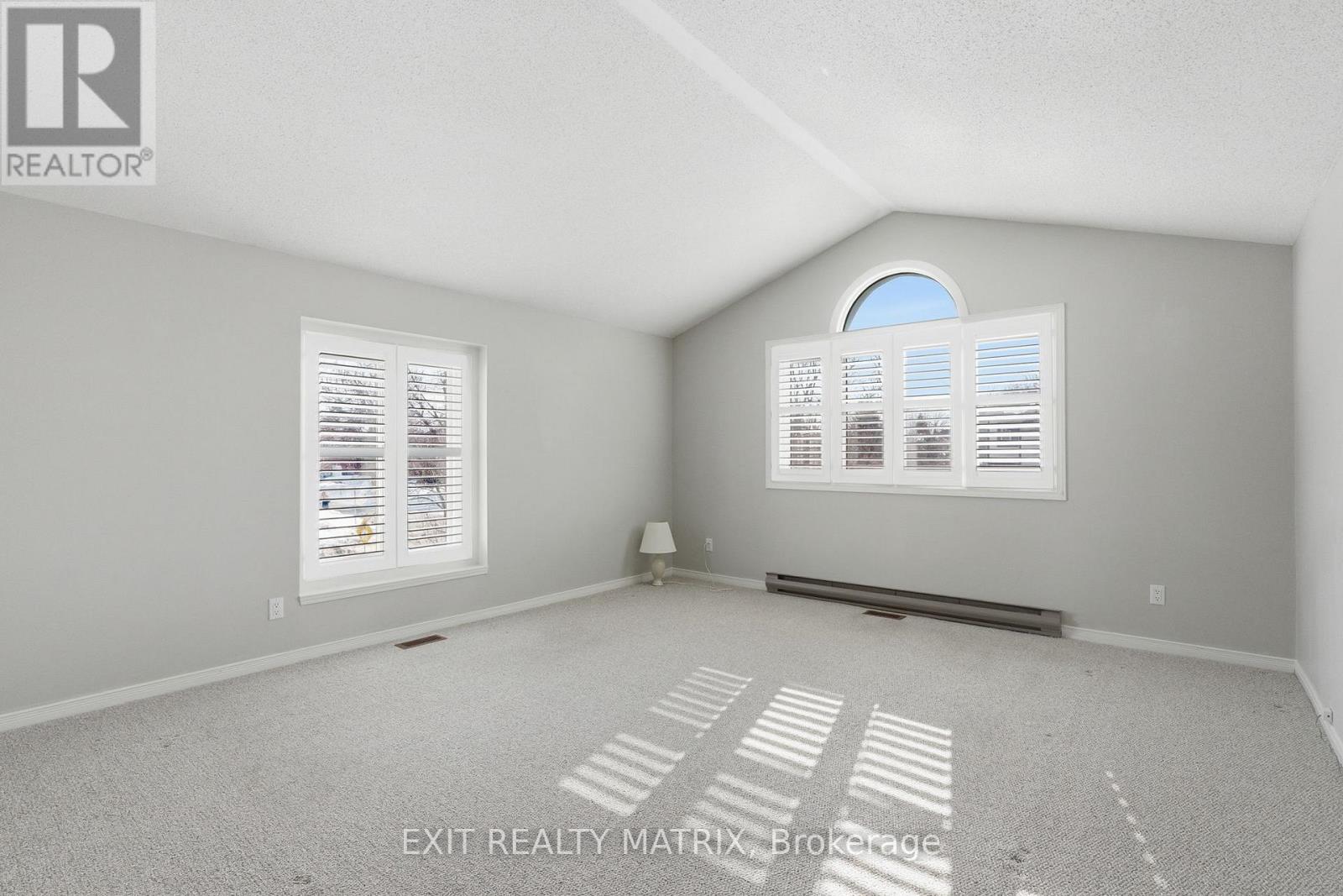 57 Rosegarden Crescent