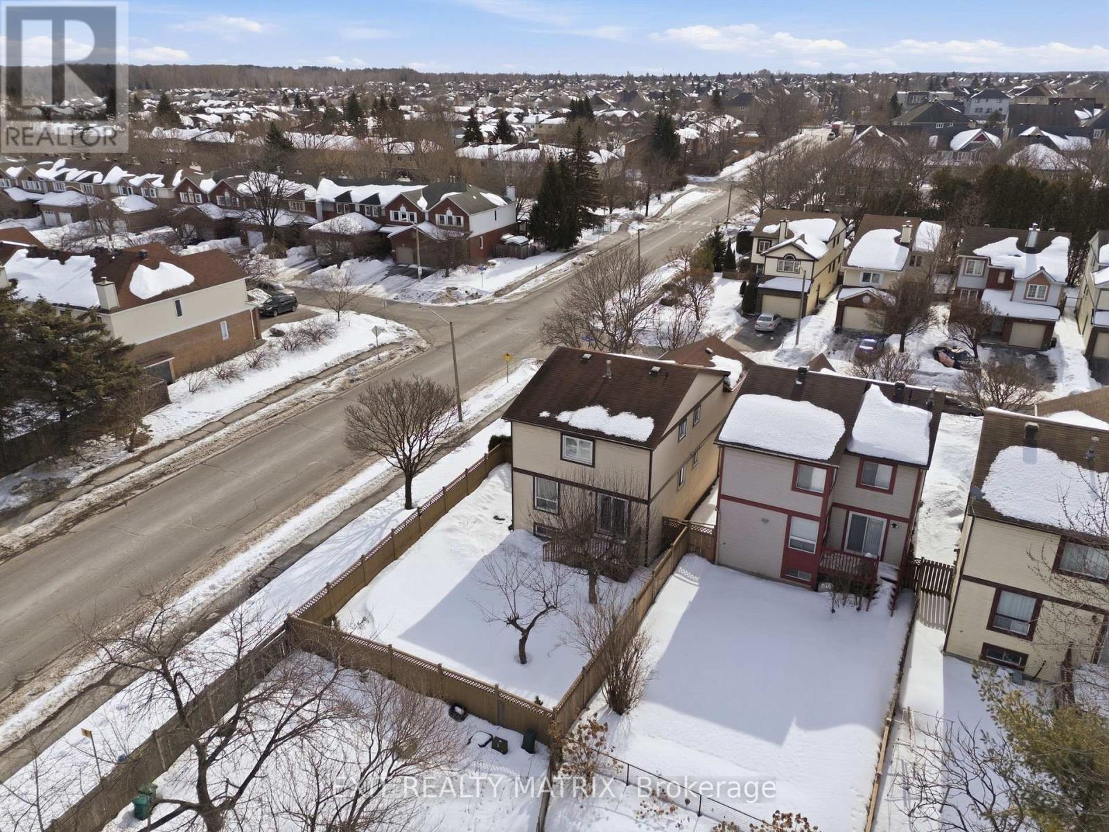 57 Rosegarden Crescent