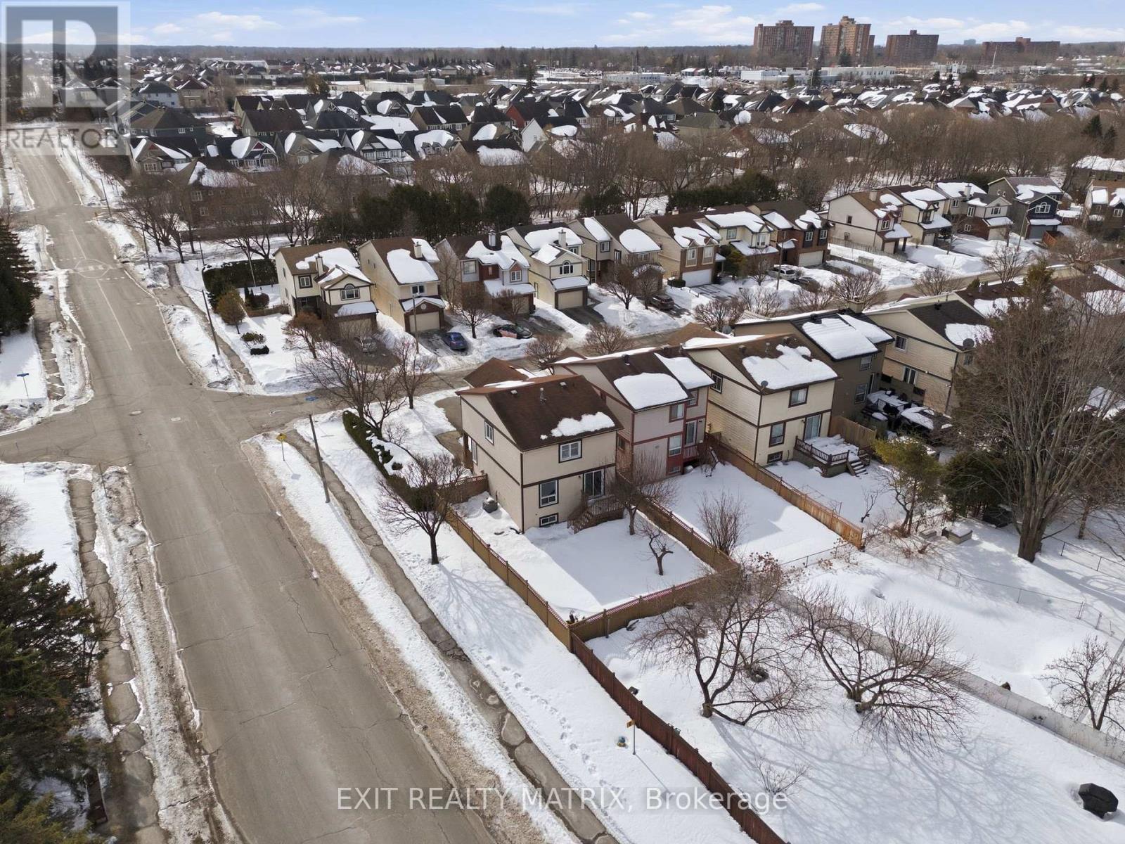 57 Rosegarden Crescent