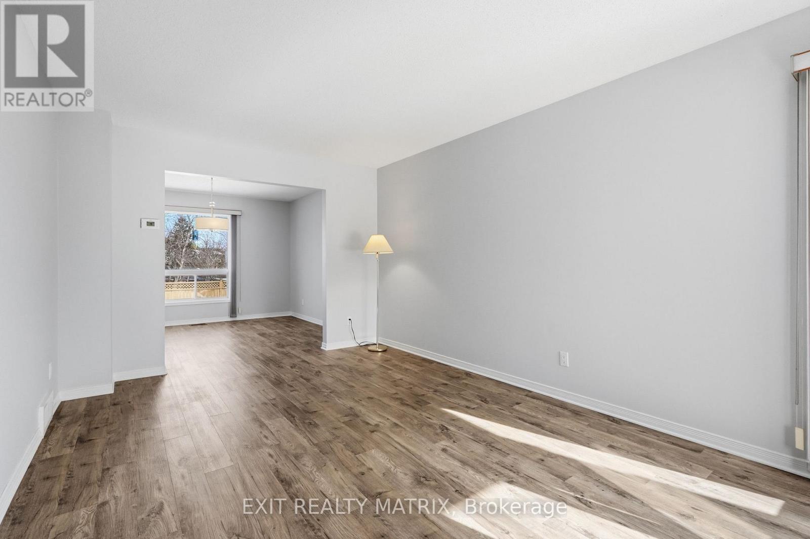 57 Rosegarden Crescent