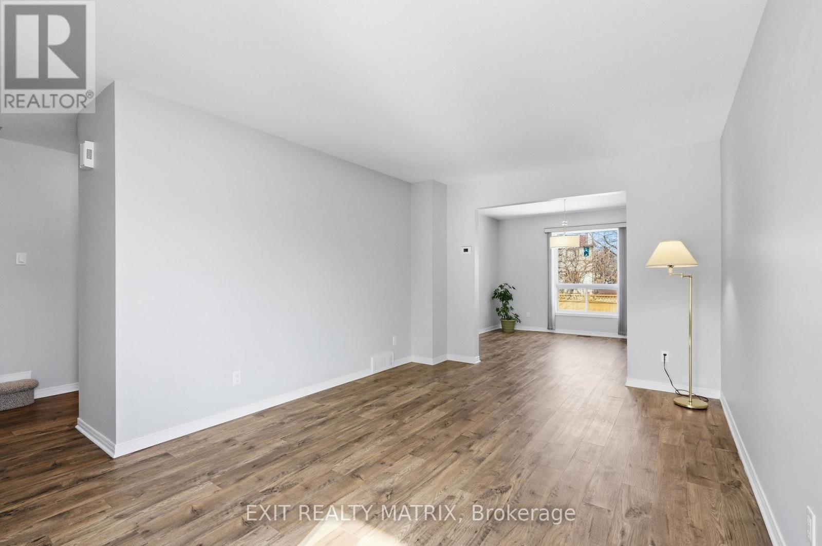 57 Rosegarden Crescent