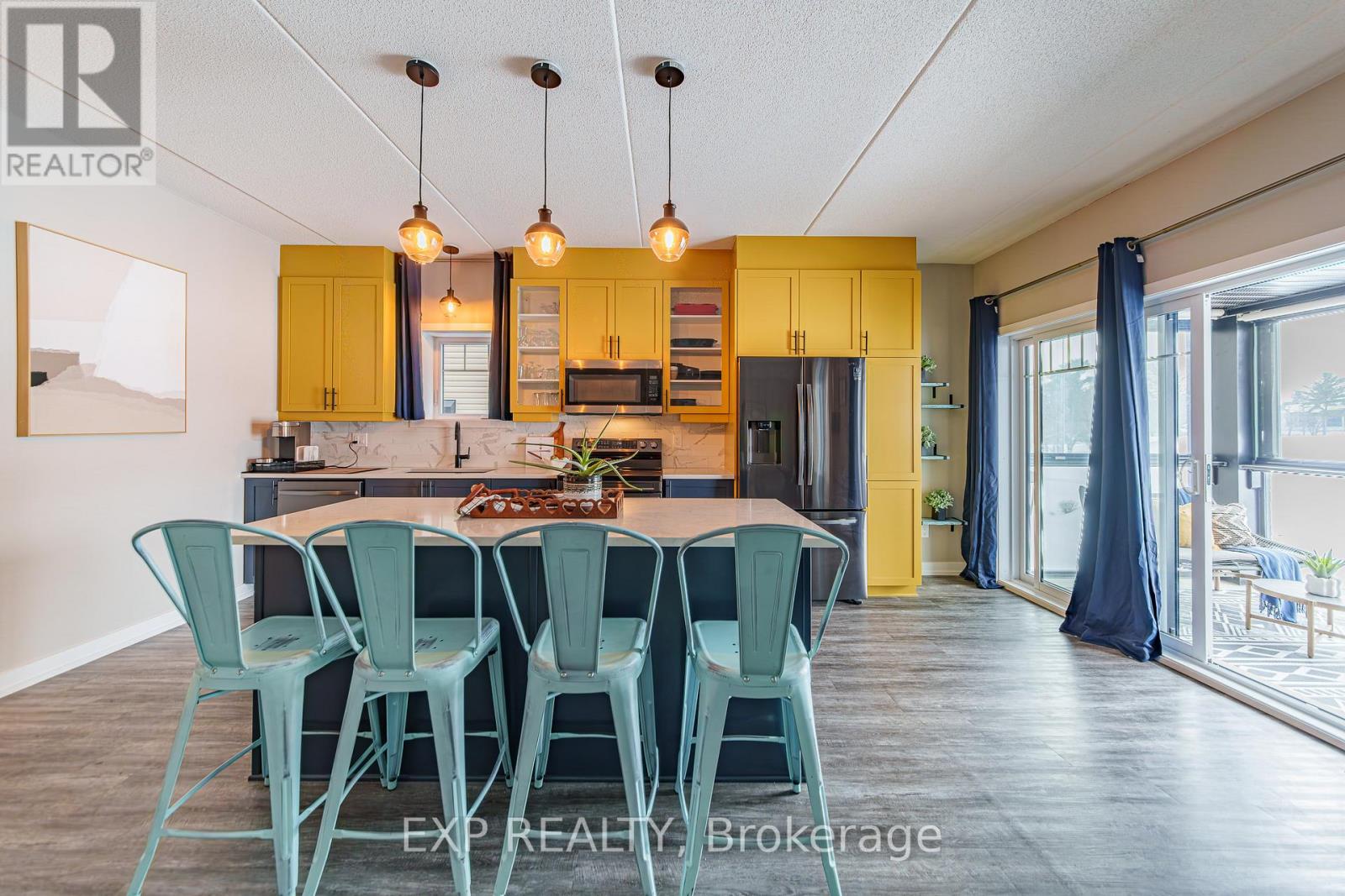 1101 - 310 Masters Lane