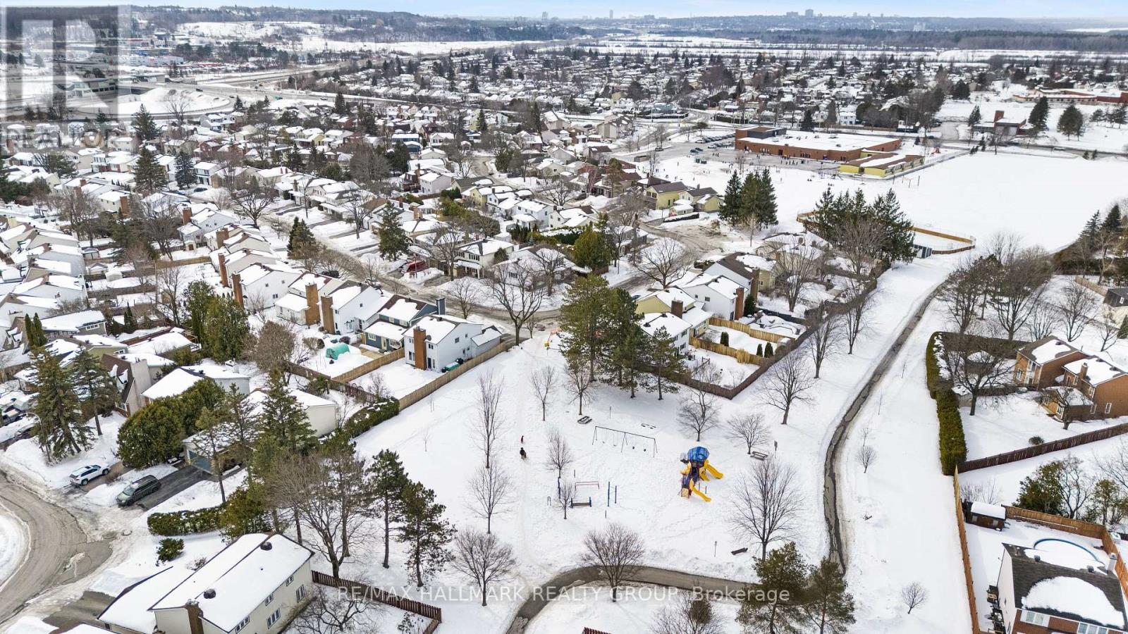 1177 St Moritz Crescent N