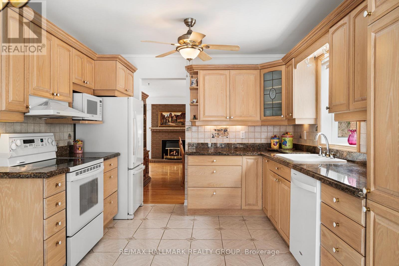 1177 St Moritz Crescent N