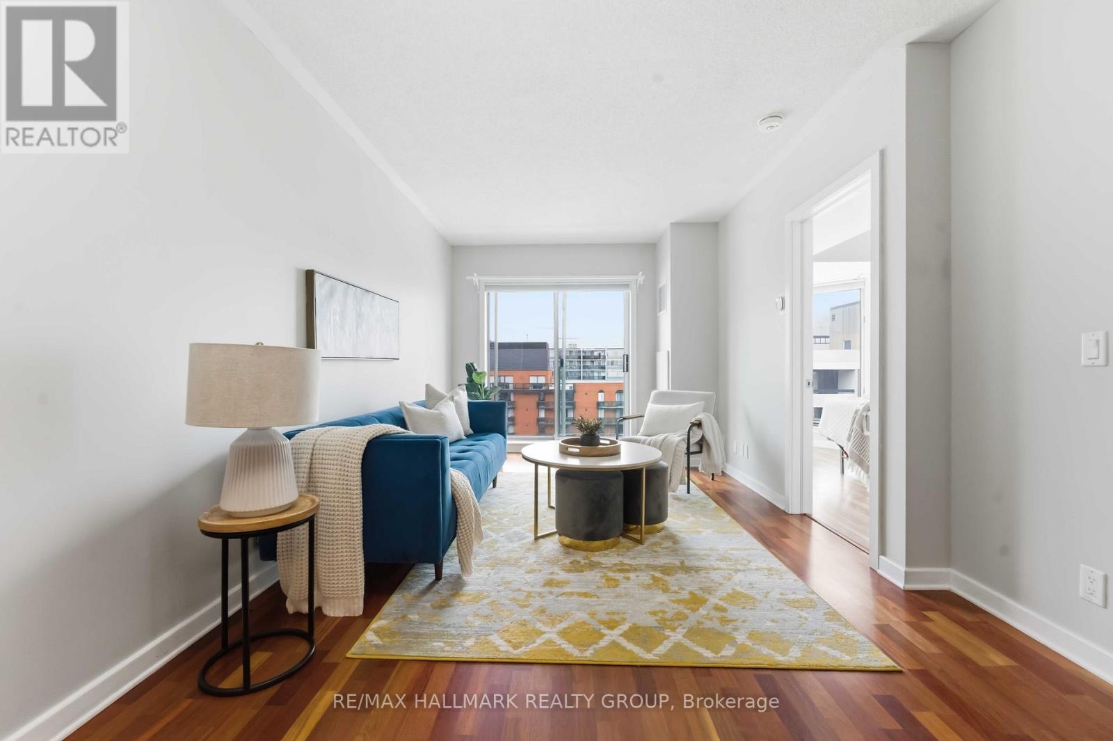 1106 - 138 Somerset Street W