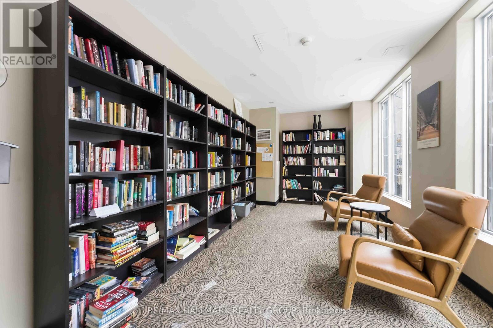 1106 - 138 Somerset Street W