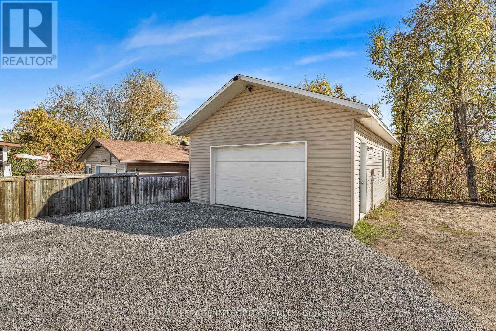 2053 Catherine Street