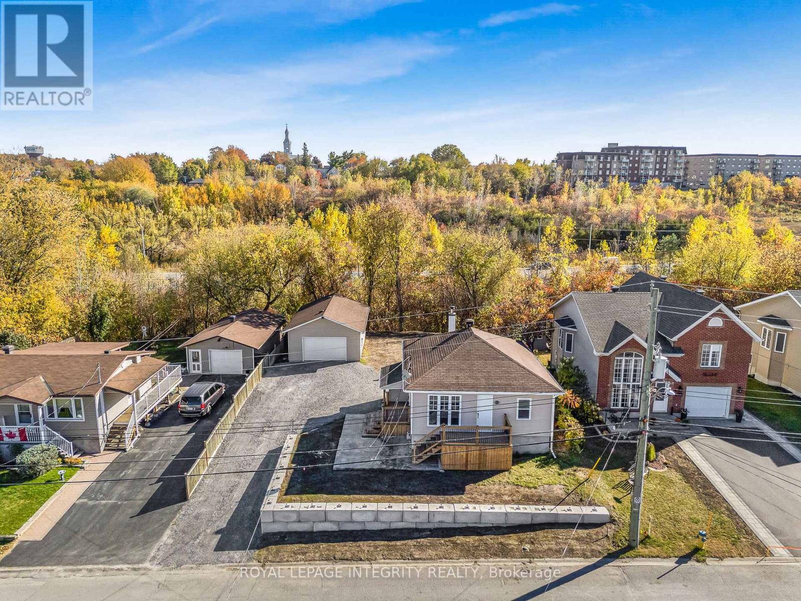 2053 Catherine Street