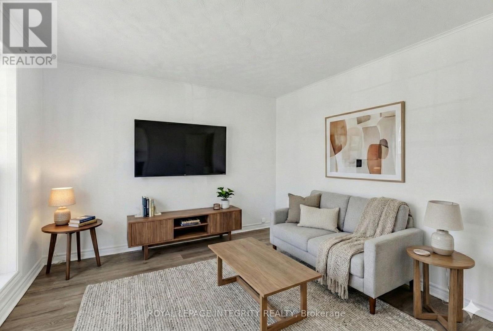 2053 Catherine Street