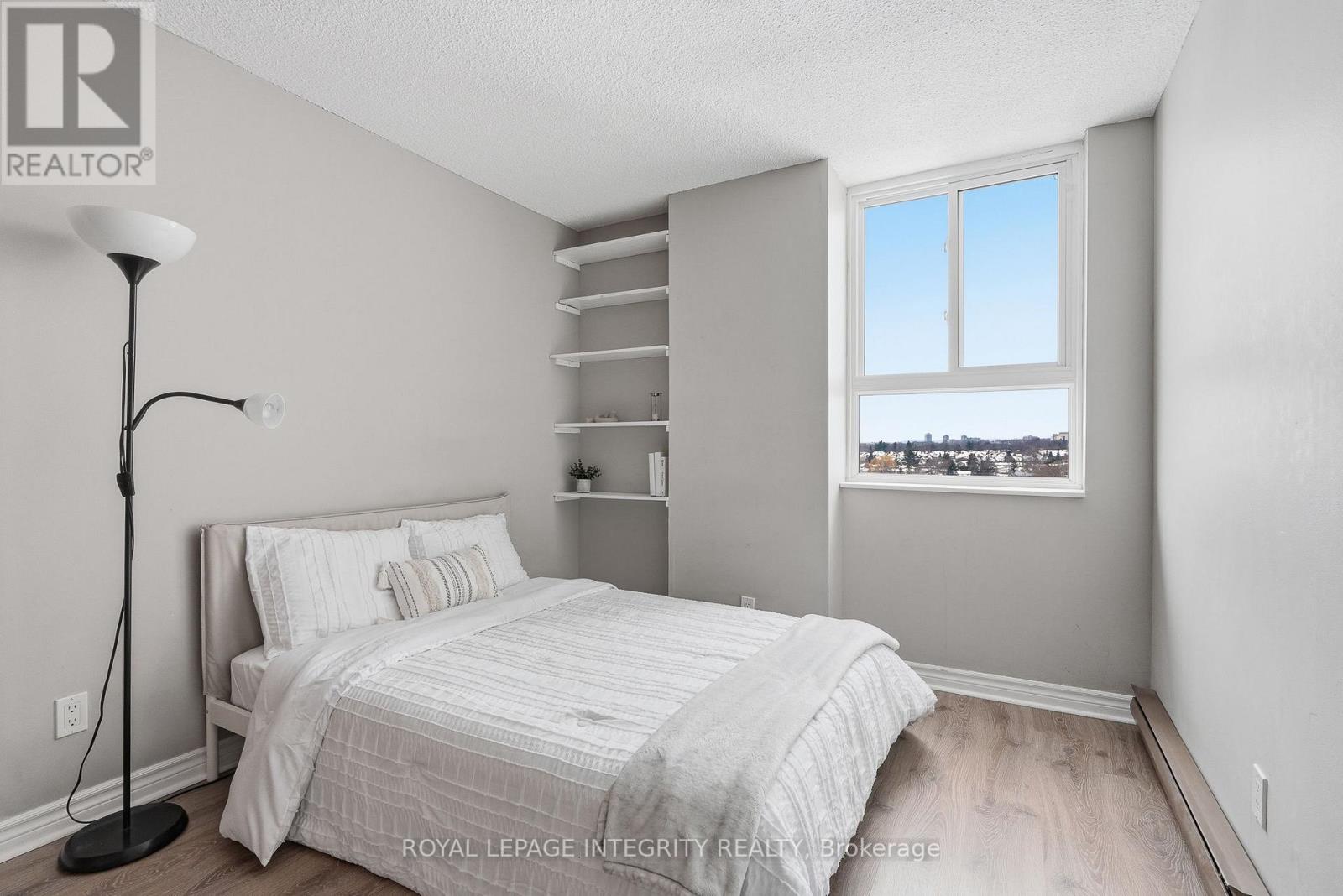 1110 - 2000 Jasmine Crescent