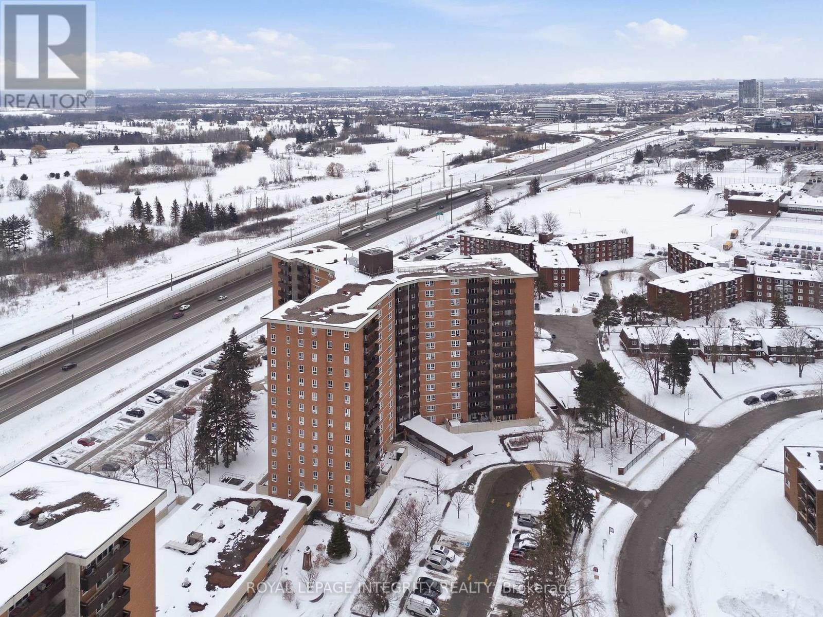 1110 - 2000 Jasmine Crescent