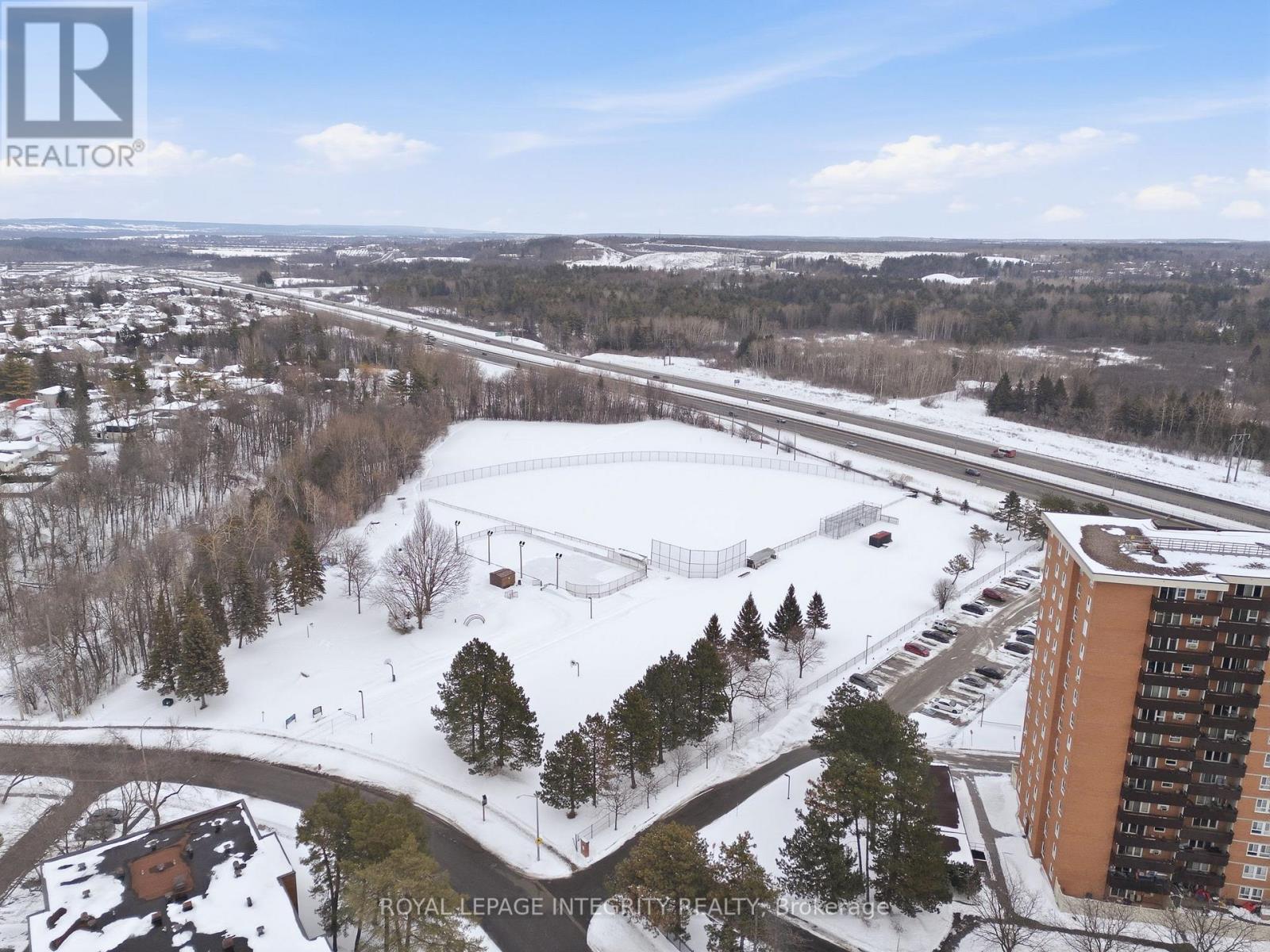 1110 - 2000 Jasmine Crescent