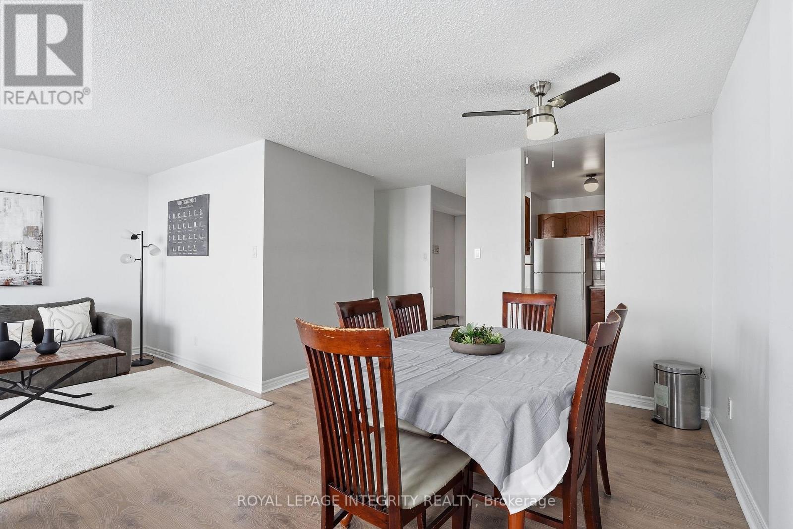 1110 - 2000 Jasmine Crescent