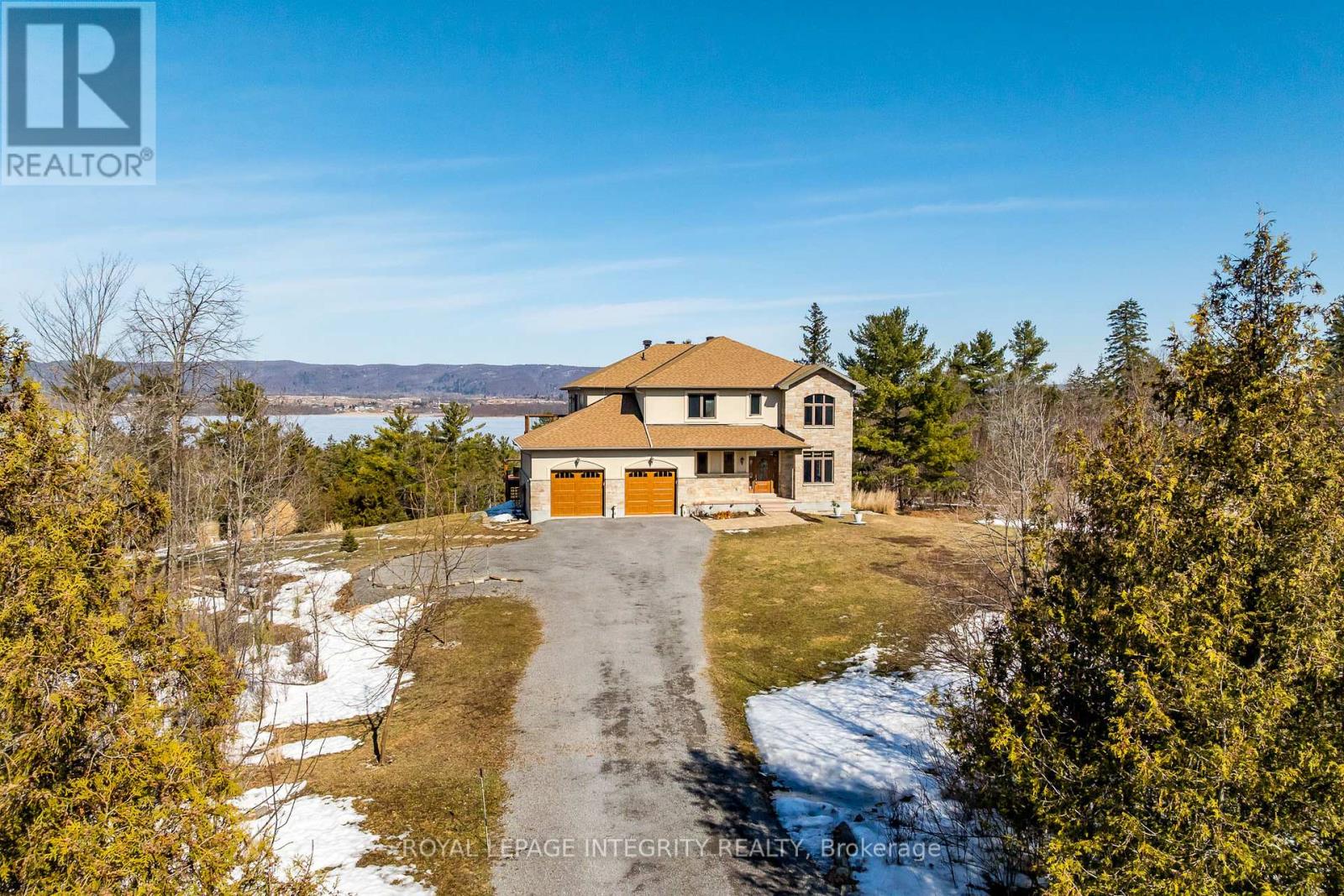 3052 Stoneridge Road