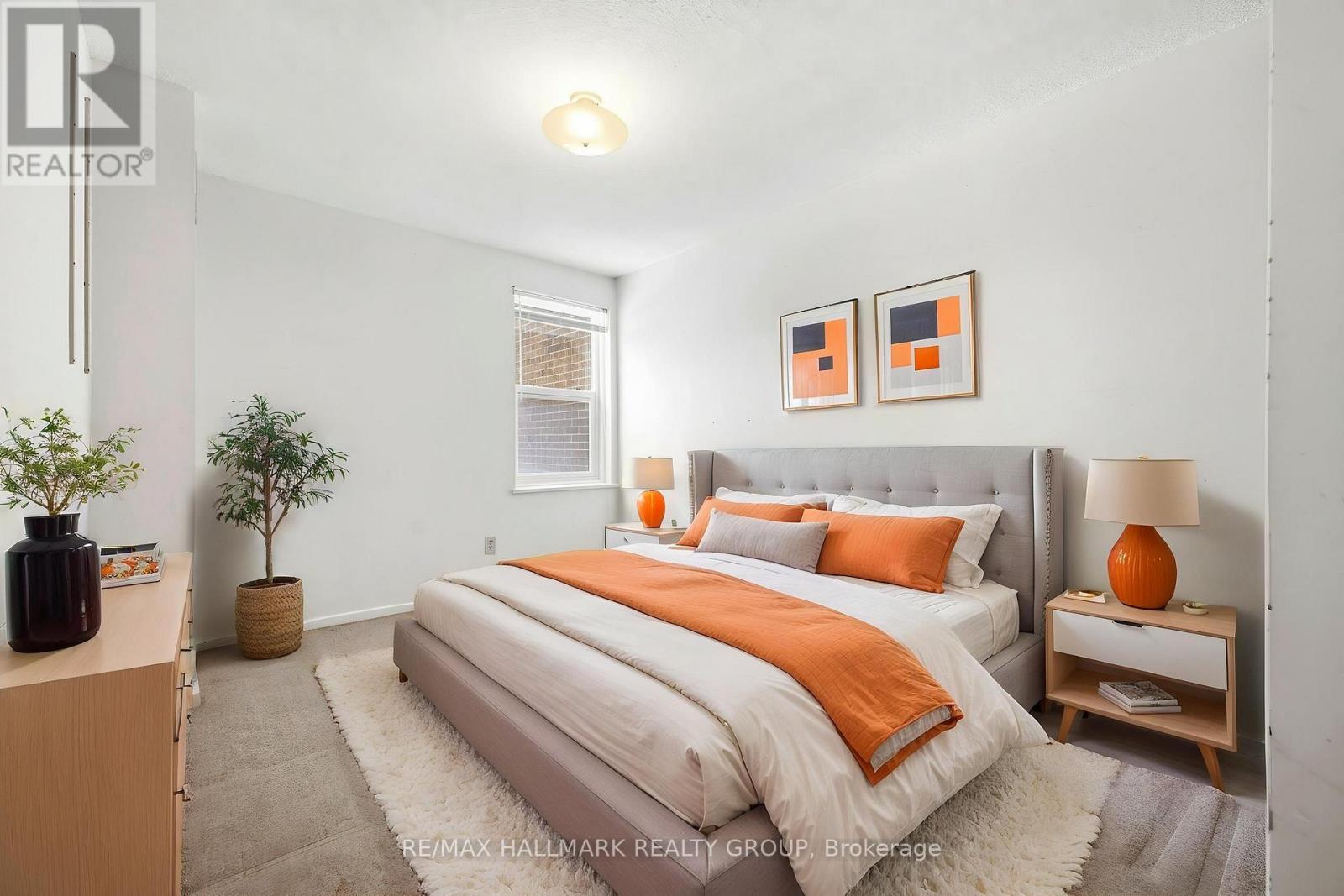 315 - 1100 Ambleside Drive