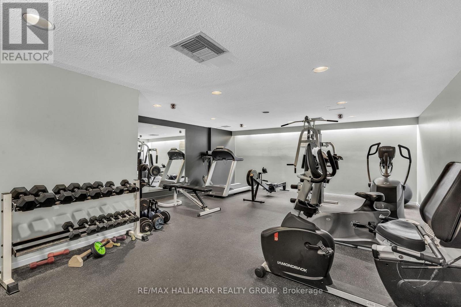 315 - 1100 Ambleside Drive