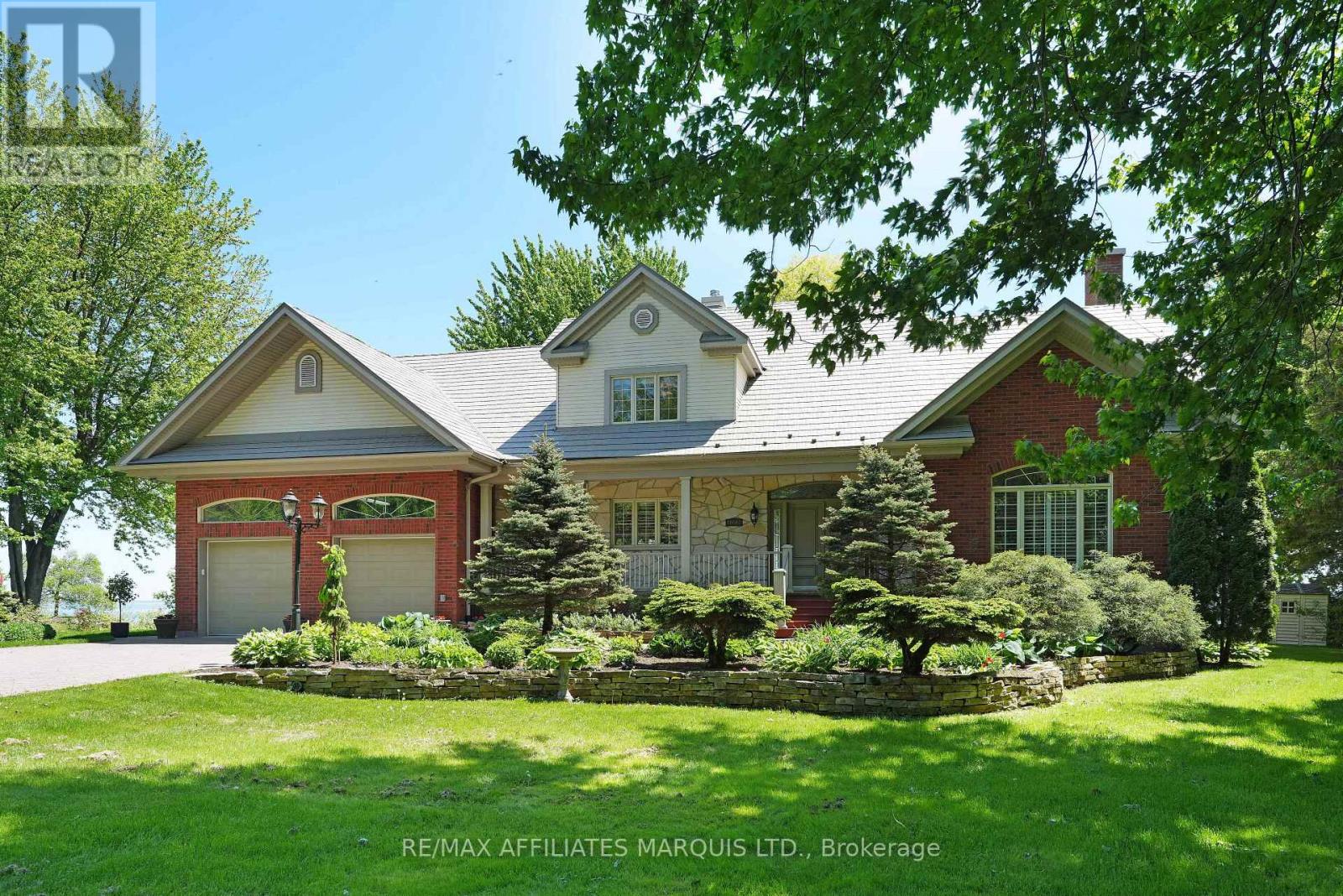 20562 Old Montreal Road