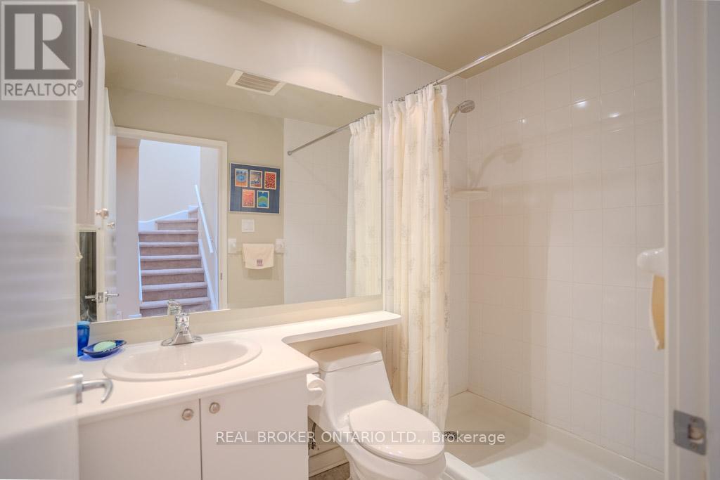 604 - 150 Caroline Avenue N