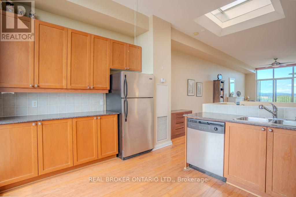 604 - 150 Caroline Avenue N