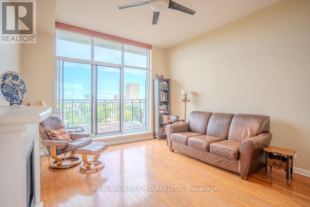 604 - 150 Caroline Avenue N