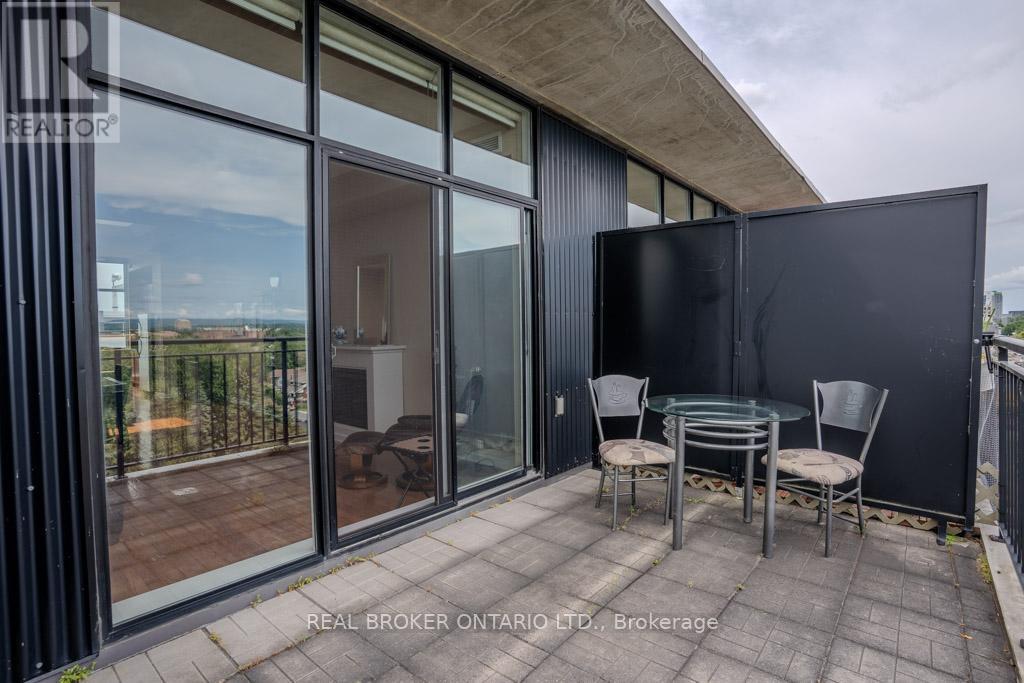 604 - 150 Caroline Avenue N