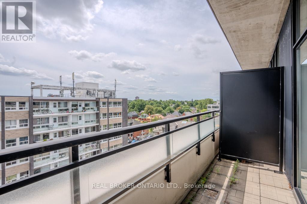 604 - 150 Caroline Avenue N